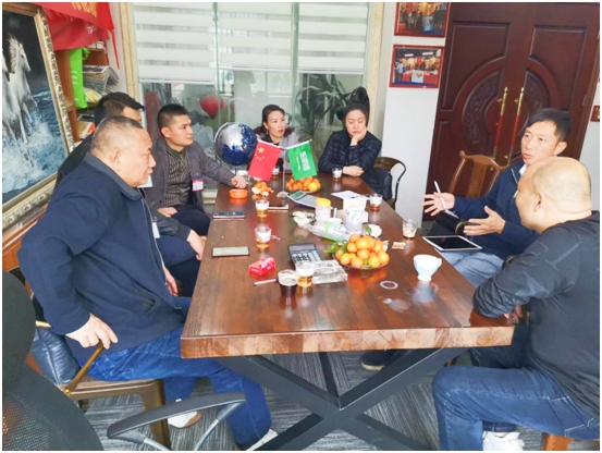 走访伟伦地毯厂